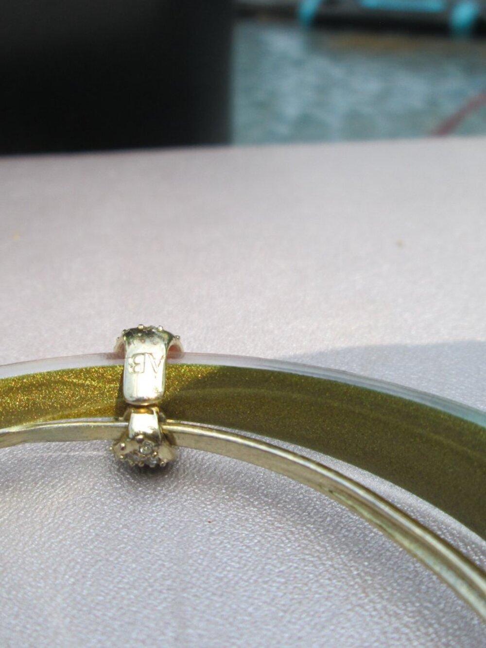 Alexis Bittar Tapered Lucite Bracelets set - Picture 4 of 8